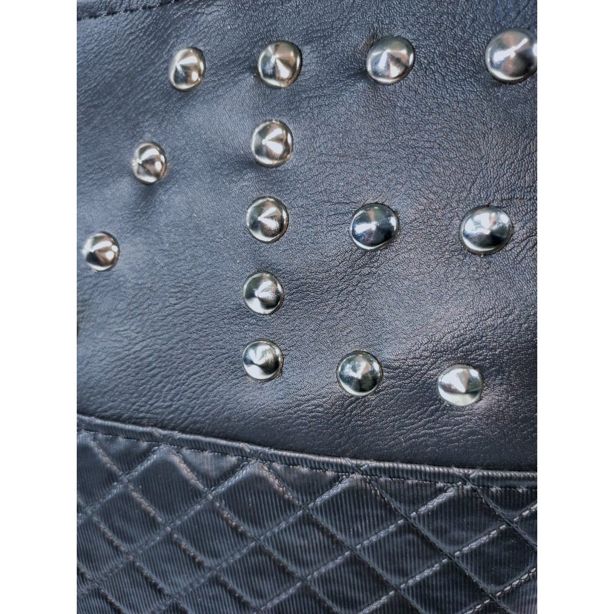 cartera_bolso_grande_tachas__matelasse__negro_resultado